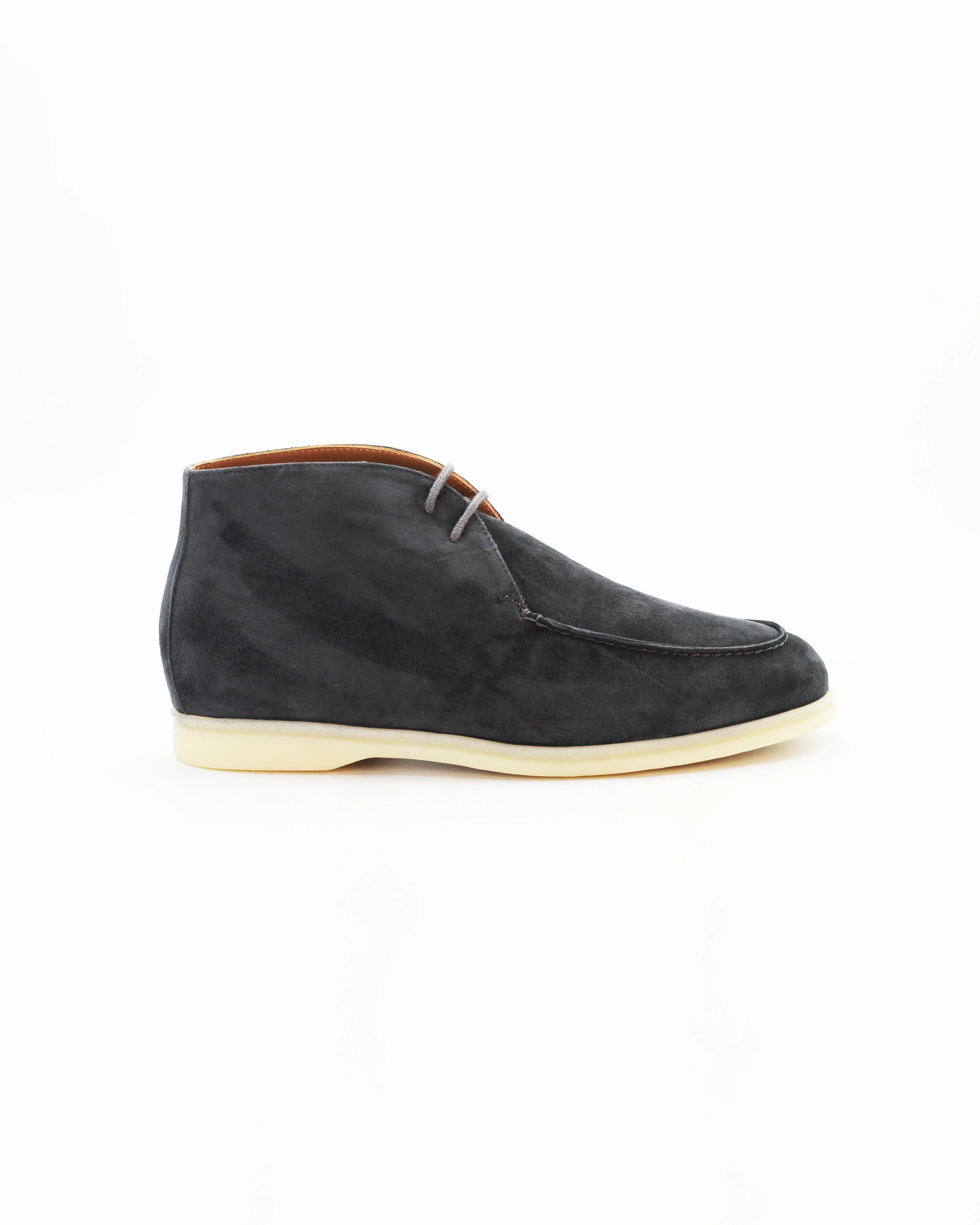 Shop Men's Chukka Boot in Leather Suede Blu Grigio or browse our range of hand-made Italian shoes in leather or suede in-store at Aliverti Cape Town, or shop online. We deliver in South Africa & offer multiple payment plans as well as accept multiple safe & secure payment methods.