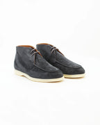 Shop Men's Chukka Boot in Leather Suede Blu Grigio or browse our range of hand-made Italian shoes in leather or suede in-store at Aliverti Cape Town, or shop online. We deliver in South Africa & offer multiple payment plans as well as accept multiple safe & secure payment methods.