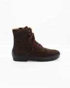 Shop Men's Lace-Up Ankle Boot in Leather Suede Testa Di Moro or browse our range of hand-made Italian shoes in leather or suede in-store at Aliverti Cape Town, or shop online. We deliver in South Africa & offer multiple payment plans as well as accept multiple safe & secure payment methods.