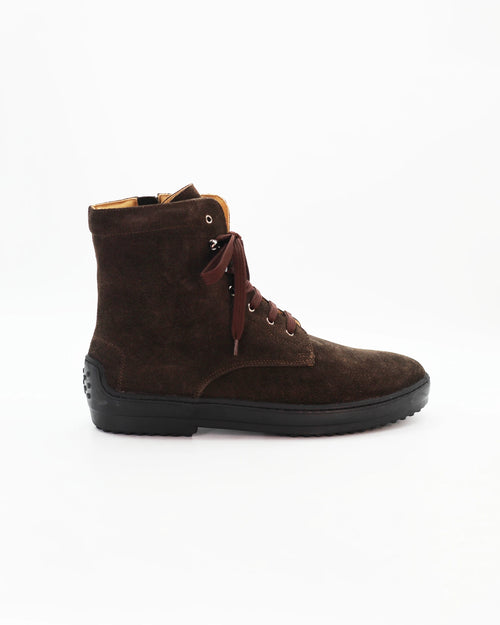 Shop Men's Lace-Up Ankle Boot in Leather Suede Testa Di Moro or browse our range of hand-made Italian shoes in leather or suede in-store at Aliverti Cape Town, or shop online. We deliver in South Africa & offer multiple payment plans as well as accept multiple safe & secure payment methods.