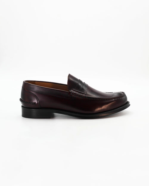 Shop Men's Moccasin in Leather Rubino Nero or browse our range of hand-made Italian shoes in leather or suede in-store at Aliverti Cape Town, or shop online. We deliver in South Africa & offer multiple payment plans as well as accept multiple safe & secure payment methods.