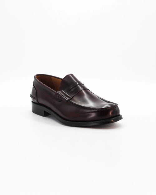 Shop Men's Moccasin in Leather Rubino Nero or browse our range of hand-made Italian shoes in leather or suede in-store at Aliverti Cape Town, or shop online. We deliver in South Africa & offer multiple payment plans as well as accept multiple safe & secure payment methods.