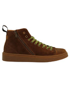 Shop Handmade Italian Leather Men's high top sneaker in calf leather suede sigaro (1066) or browse our range of hand-made Italian shoes in leather or suede in-store at Aliverti Cape Town, or shop online. We deliver in South Africa & offer multiple payment plans as well as accept multiple safe & secure payment methods.