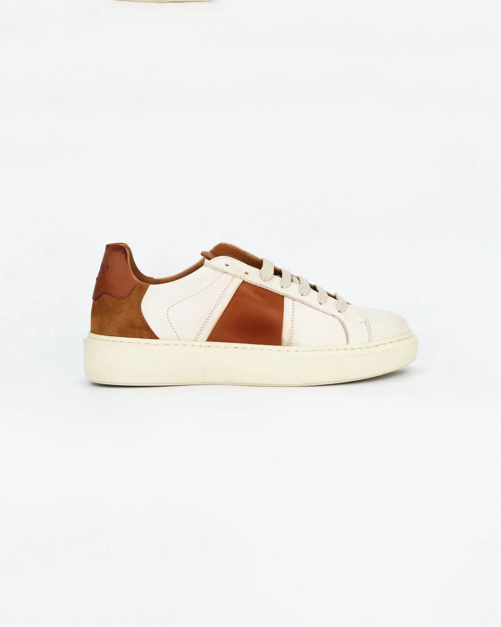 Shop men's sneaker in calf leather naturale cuoio (GRUFalco-01 934) or browse our range of men's Italian clothing and shoes in leather in-store at Aliverti Cape Town, or shop online. We deliver in South Africa & offer multiple payment plans as well as accept multiple safe & secure payment methods.