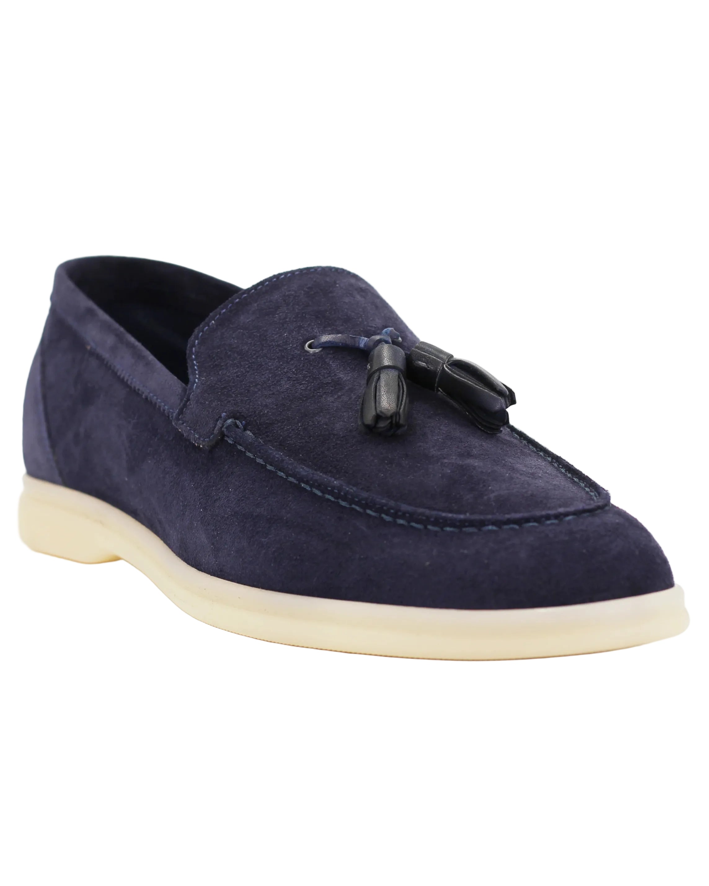 Shop Handmade Italian Leather men tassle moccasin (BRU10016) or browse our range of hand-made Italian shoes in leather or suede in-store at Aliverti Cape Town, or shop online. We deliver in South Africa & offer multiple payment plans as well as accept multiple safe & secure payment methods.