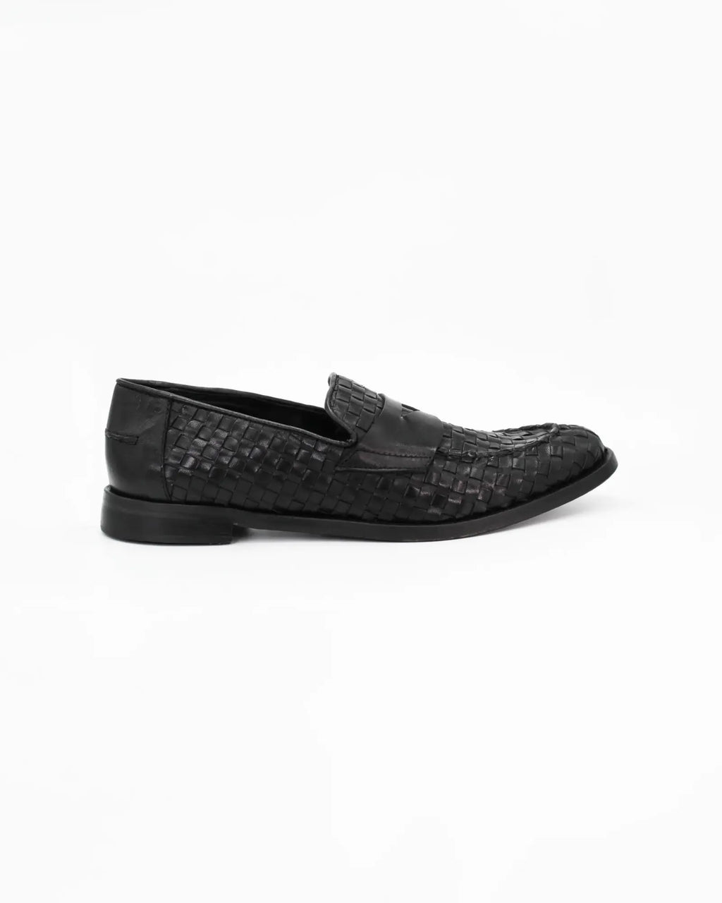 Shop Handmade Italian Leather Men's moccasin (JPU809/17) or browse our range of hand-made Italian shoes in leather or suede in-store at Aliverti Cape Town, or shop online. We deliver in South Africa & offer multiple payment plans as well as accept multiple safe & secure payment methods.
