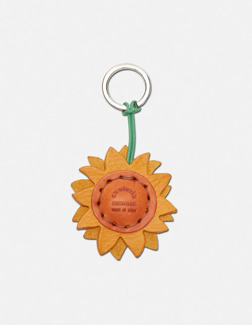 Cuoieria Fiorentina Italian Leather Sunflower Keychain

The sunflower. Grounded, warm, completely her own. Handcrafted in vegetable tanned leather by Cuoieria Fiorentina in Florence. Soft to the touch, precise in every seam. The kind of detail that doesn't ask for attention - it simply earns it, every time you reach for your keys. 

Made in Italy. Made to last.