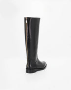  Shop Handmade Italian Leather Women's Long Boot in Calf Leather Nero or browse our range of hand-made Italian shoes in leather or suede in-store at Aliverti Cape Town, or shop online. We deliver in South Africa & offer multiple payment plans as well as accept multiple safe & secure payment methods.