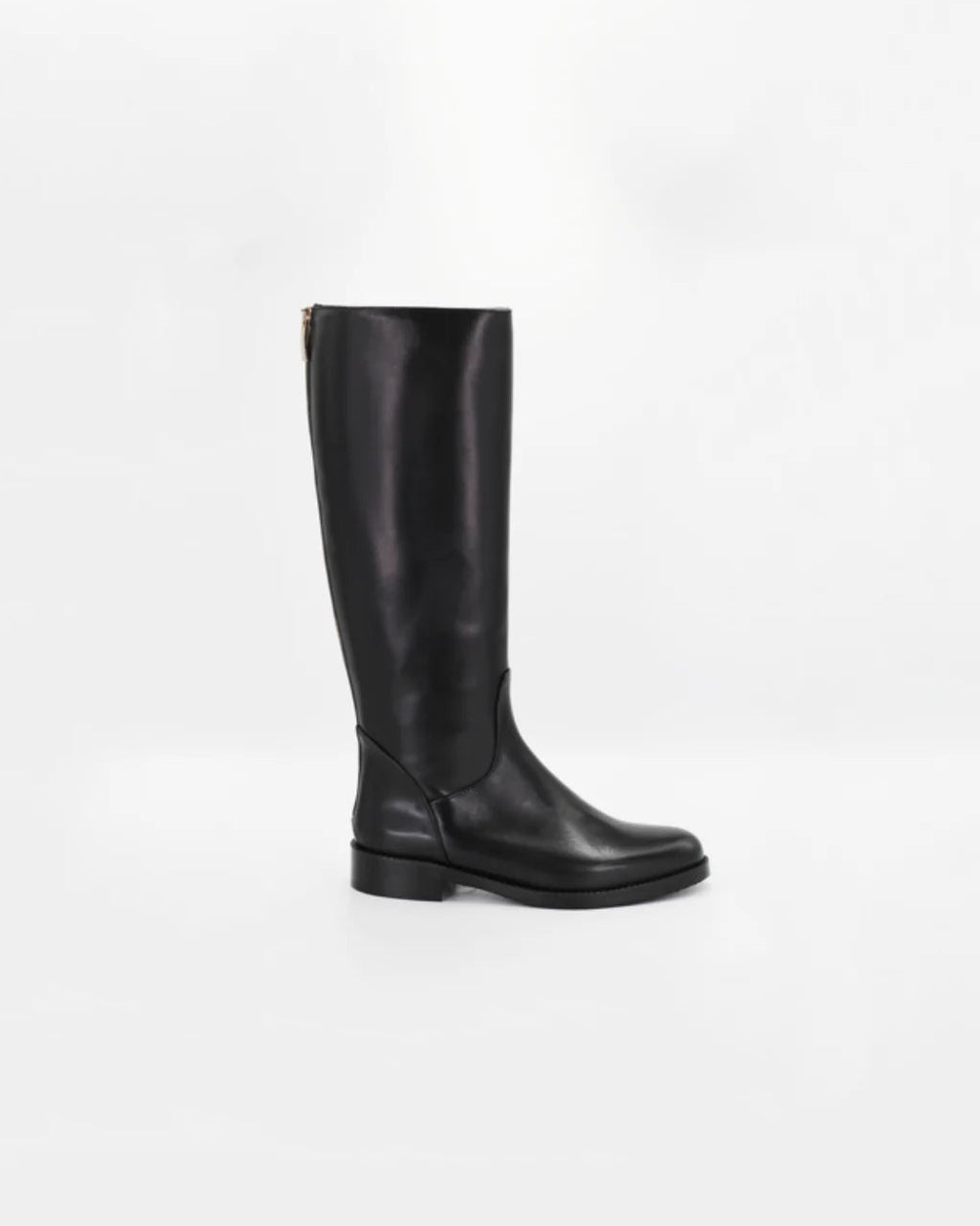  Shop Handmade Italian Leather Women's Long Boot in Calf Leather Nero or browse our range of hand-made Italian shoes in leather or suede in-store at Aliverti Cape Town, or shop online. We deliver in South Africa & offer multiple payment plans as well as accept multiple safe & secure payment methods.