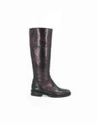  Shop Handmade Italian Leather Women's Equestrian Boot in Calf Leather Testa Di Moro  or browse our range of hand-made Italian shoes in leather or suede in-store at Aliverti Cape Town, or shop online. We deliver in South Africa & offer multiple payment plans as well as accept multiple safe & secure payment methods.