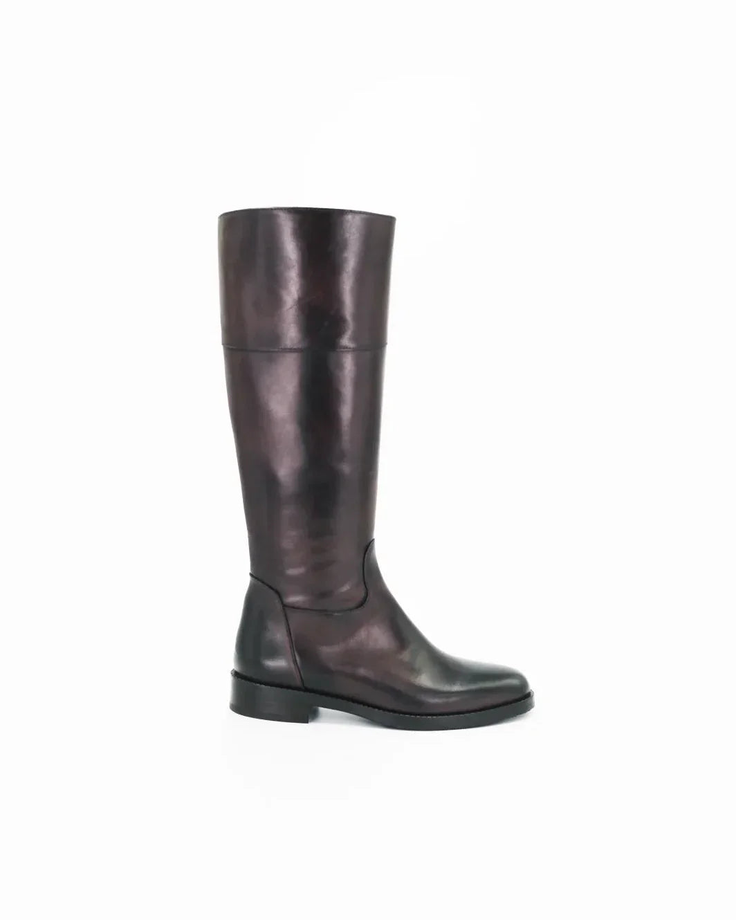  Shop Handmade Italian Leather Women's Equestrian Boot in Calf Leather Testa Di Moro  or browse our range of hand-made Italian shoes in leather or suede in-store at Aliverti Cape Town, or shop online. We deliver in South Africa & offer multiple payment plans as well as accept multiple safe & secure payment methods.