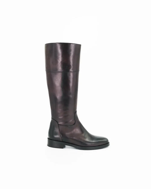  Shop Handmade Italian Leather Women's Equestrian Boot in Calf Leather Testa Di Moro  or browse our range of hand-made Italian shoes in leather or suede in-store at Aliverti Cape Town, or shop online. We deliver in South Africa & offer multiple payment plans as well as accept multiple safe & secure payment methods.
