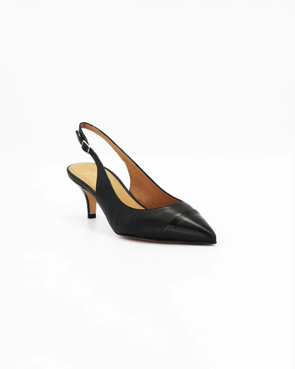  Shop Handmade Italian Leather Women's Slingback Court Heel in Calf Leather Nero or browse our range of hand-made Italian shoes in leather or suede in-store at Aliverti Cape Town, or shop online. We deliver in South Africa & offer multiple payment plans as well as accept multiple safe & secure payment methods.