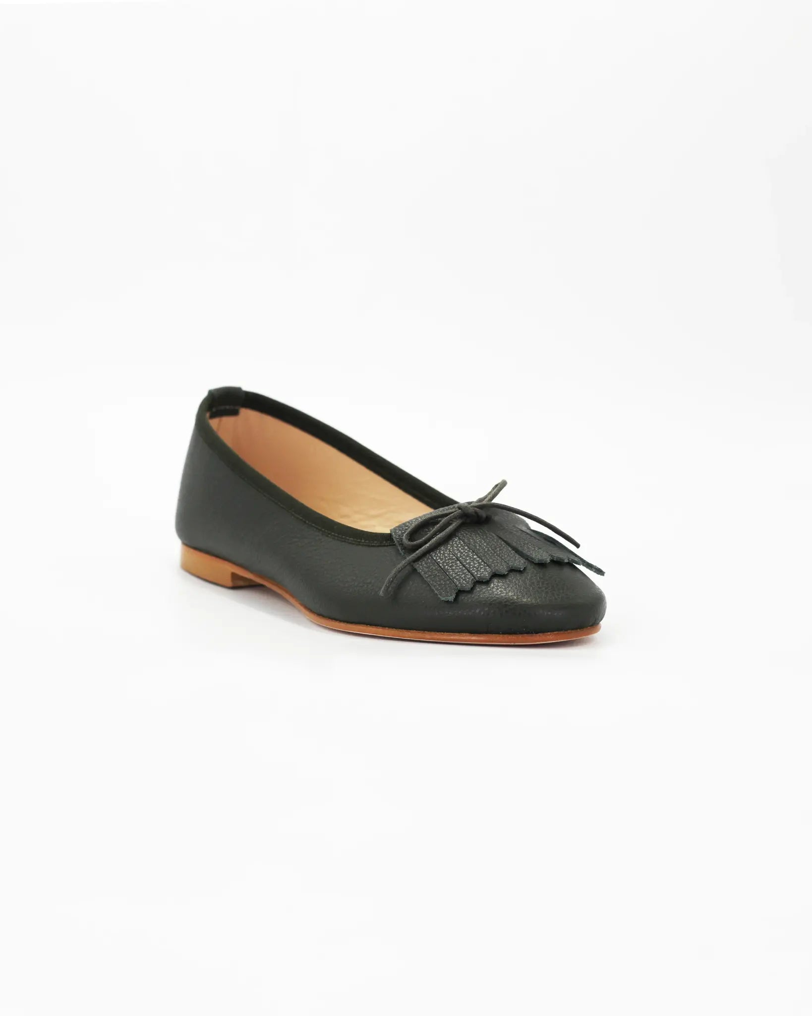 Shop Handmade Women's Ballerina Pump with Fringe in Calf Leather Militare or browse our range of hand-made Italian shoes in leather or suede in-store at Aliverti Cape Town, or shop online. We deliver in South Africa & offer multiple payment plans as well as accept multiple safe & secure payment methods.