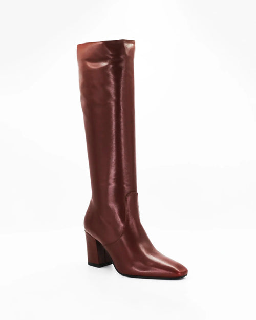 Shop Handmade Italian Leather Women's Block Heel Boot in Calf Leather Marrone (RENDY4) or browse our range of hand-made Italian shoes in leather or suede in-store at Aliverti Cape Town, or shop online. We deliver in South Africa & offer multiple payment plans as well as accept multiple safe & secure payment methods.