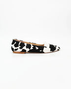 Shop Handmade Women's Slipper in Calf Leather Cow Print or browse our range of hand-made Italian shoes in leather or suede in-store at Aliverti Cape Town, or shop online. We deliver in South Africa & offer multiple payment plans as well as accept multiple safe & secure payment methods.