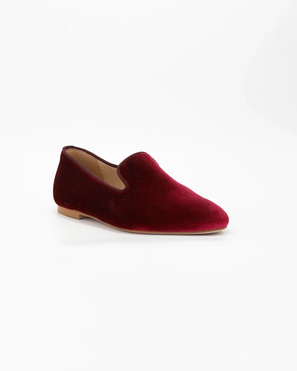 Shop Handmade Women's Velvet Slipper in Calf Leather Suede Burgundy or browse our range of hand-made Italian shoes in leather or suede in-store at Aliverti Cape Town, or shop online. We deliver in South Africa & offer multiple payment plans as well as accept multiple safe & secure payment methods.