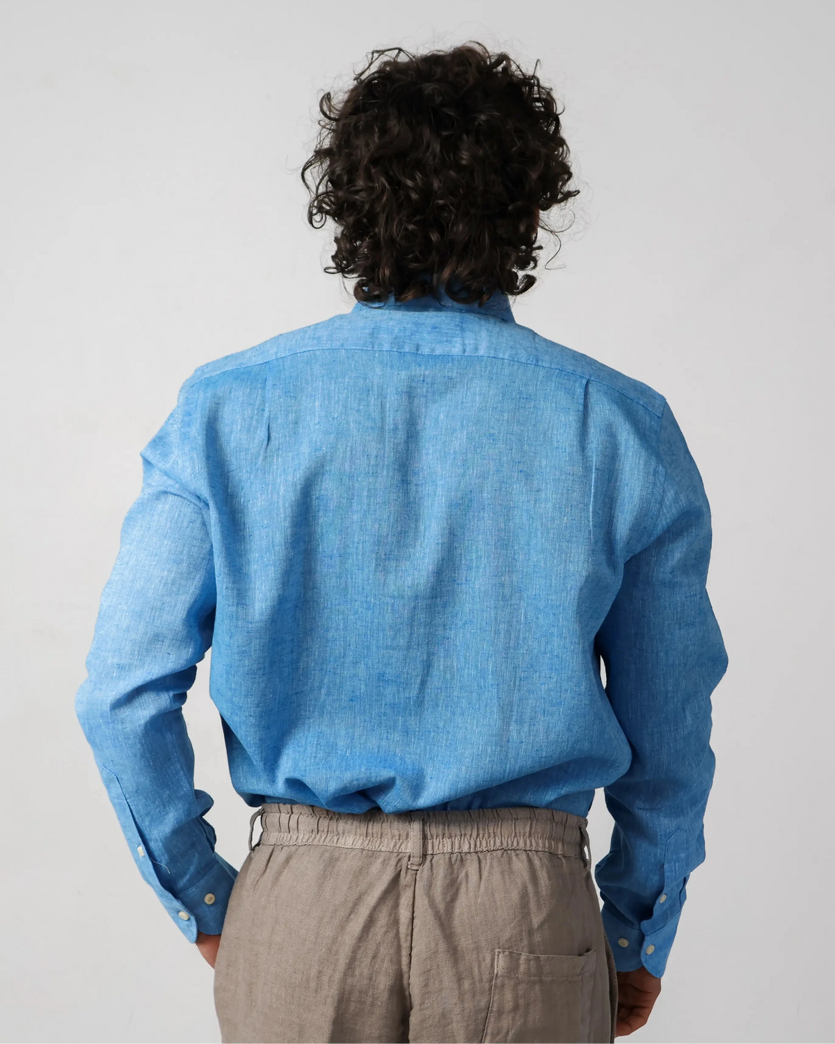 Turquoise blue cotton-linen shirt, classic collar, breathable weave – Fiftieth shirt, Aliverti