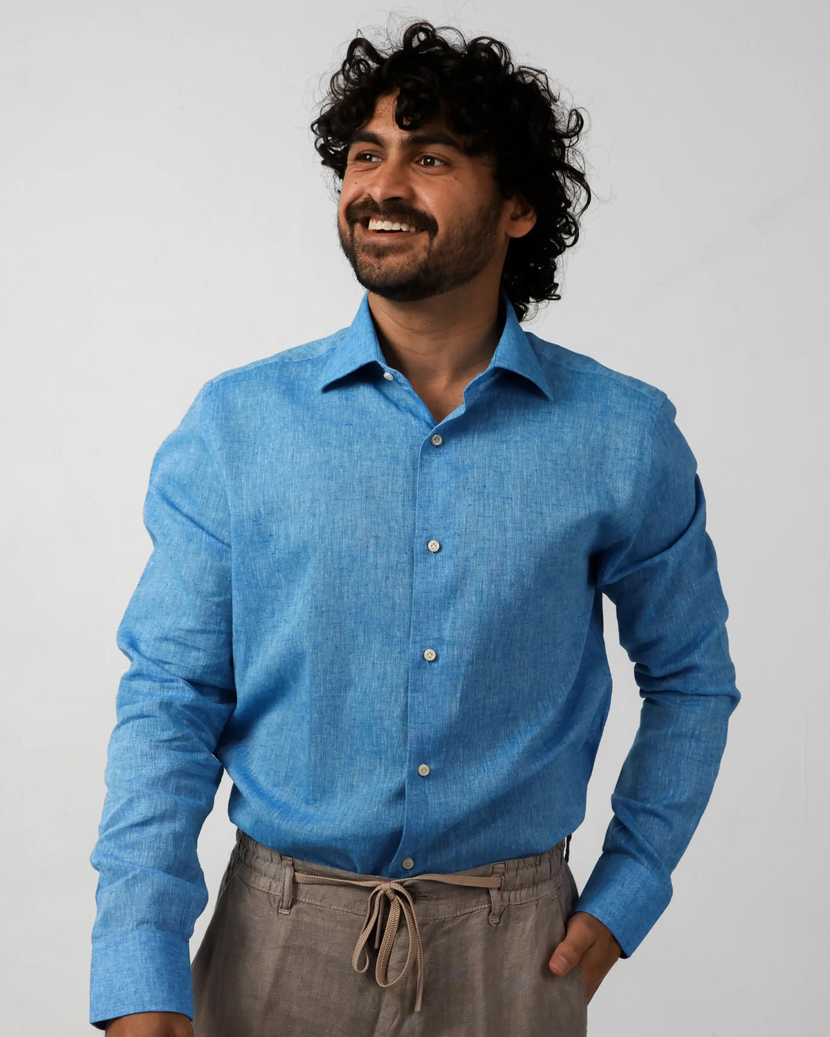 Turquoise blue cotton-linen shirt, classic collar, breathable weave – Fiftieth shirt, Aliverti