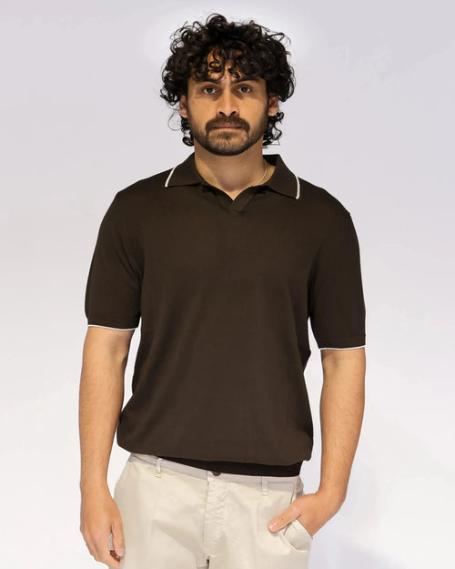 Dark brown knit polo with Johnny collar, contrast tipping – Aliverti