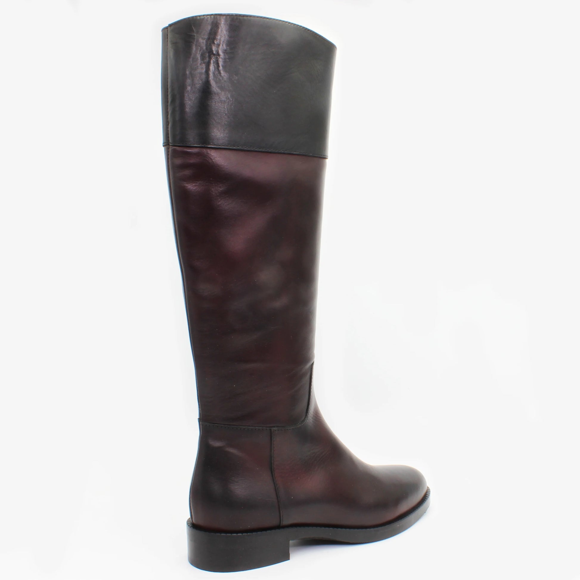Shop Handmade Italian Leather Equestrian Boot in Burgundy and Nero (GC2060) or browse our range of hand-made Italian boots for women in leather or suede in-store at Aliverti Cape Town, or shop online. We deliver in South Africa & offer multiple payment plans as well as accept multiple safe & secure payment methods.