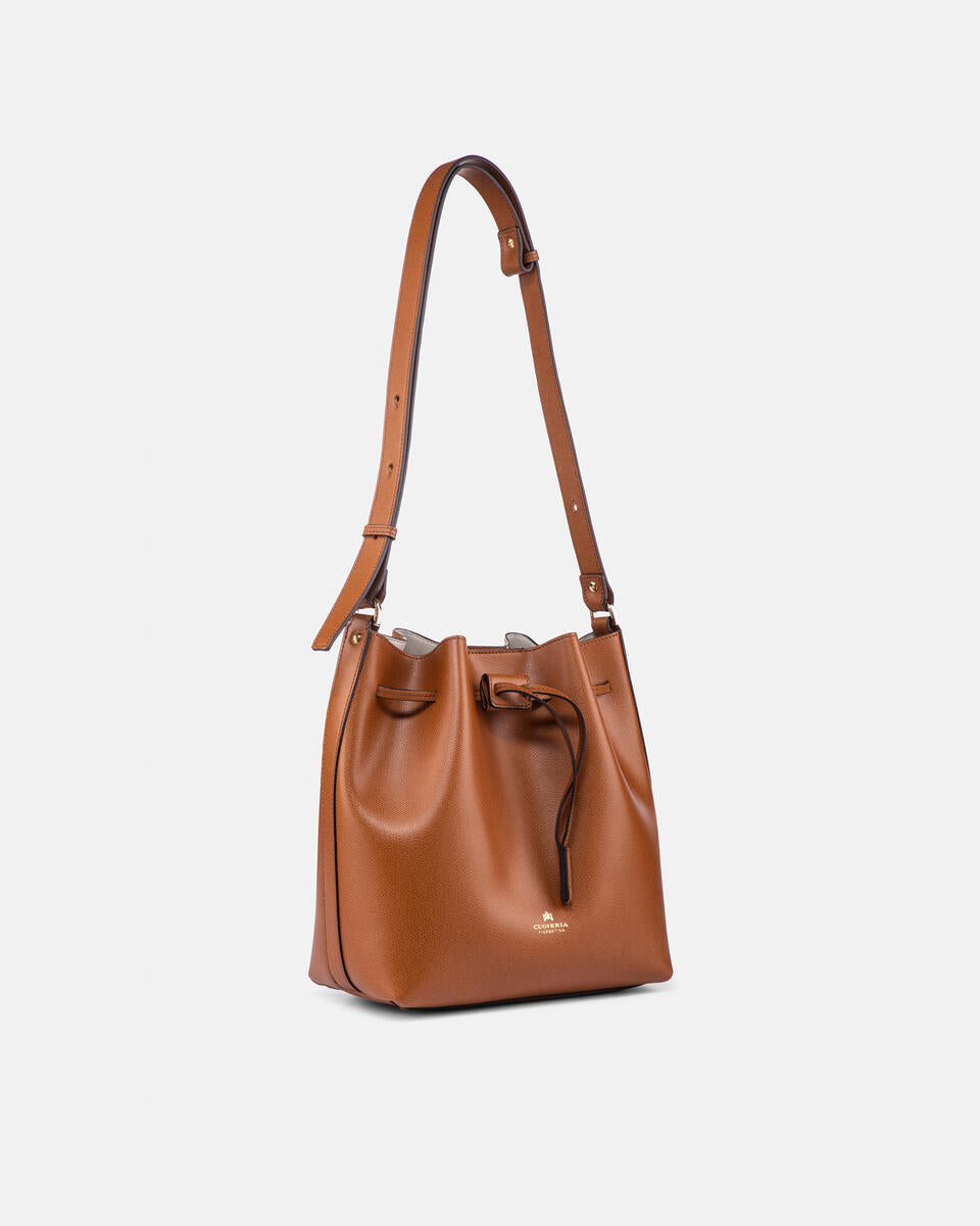 Shop Womens Italian-made Leather Eva Handbag in Lion (5824420) or browse our range of hand-made Italian handbags for women in-store at Aliverti Cape Town, or shop online.   We deliver in South Africa & offer multiple payment plans as well as accept multiple safe & secure payment methods.