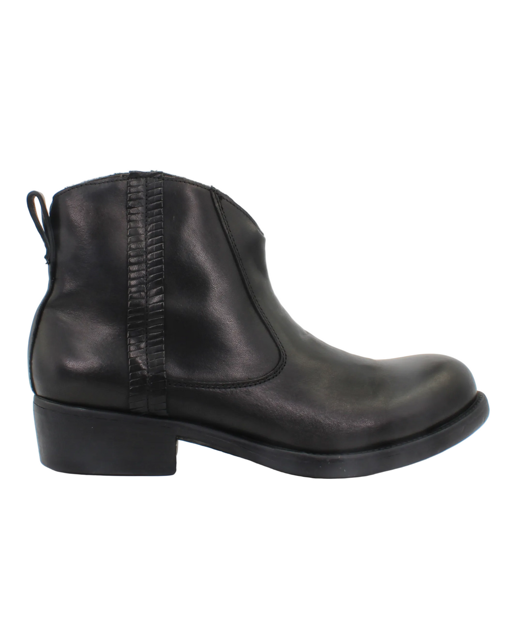 Ladies genuine leather Italian ankle boot with 3.5 cm heel in black made in Italy exclusively for Aliverti
