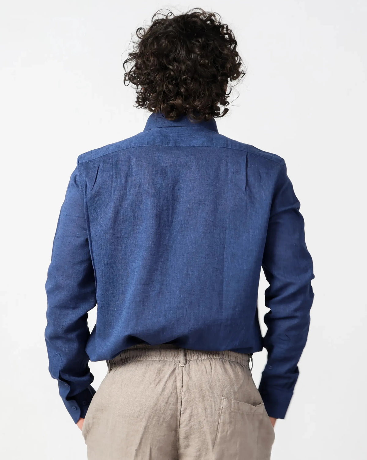 Dark navy blue cotton-linen shirt, classic collar, breathable weave – Fiftieth shirt, Aliverti