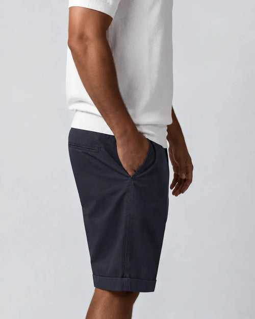 Navy Blue cotton gabardine tailored shorts with slant pockets and cuffed hem – Fiftieth shorts, Aliverti