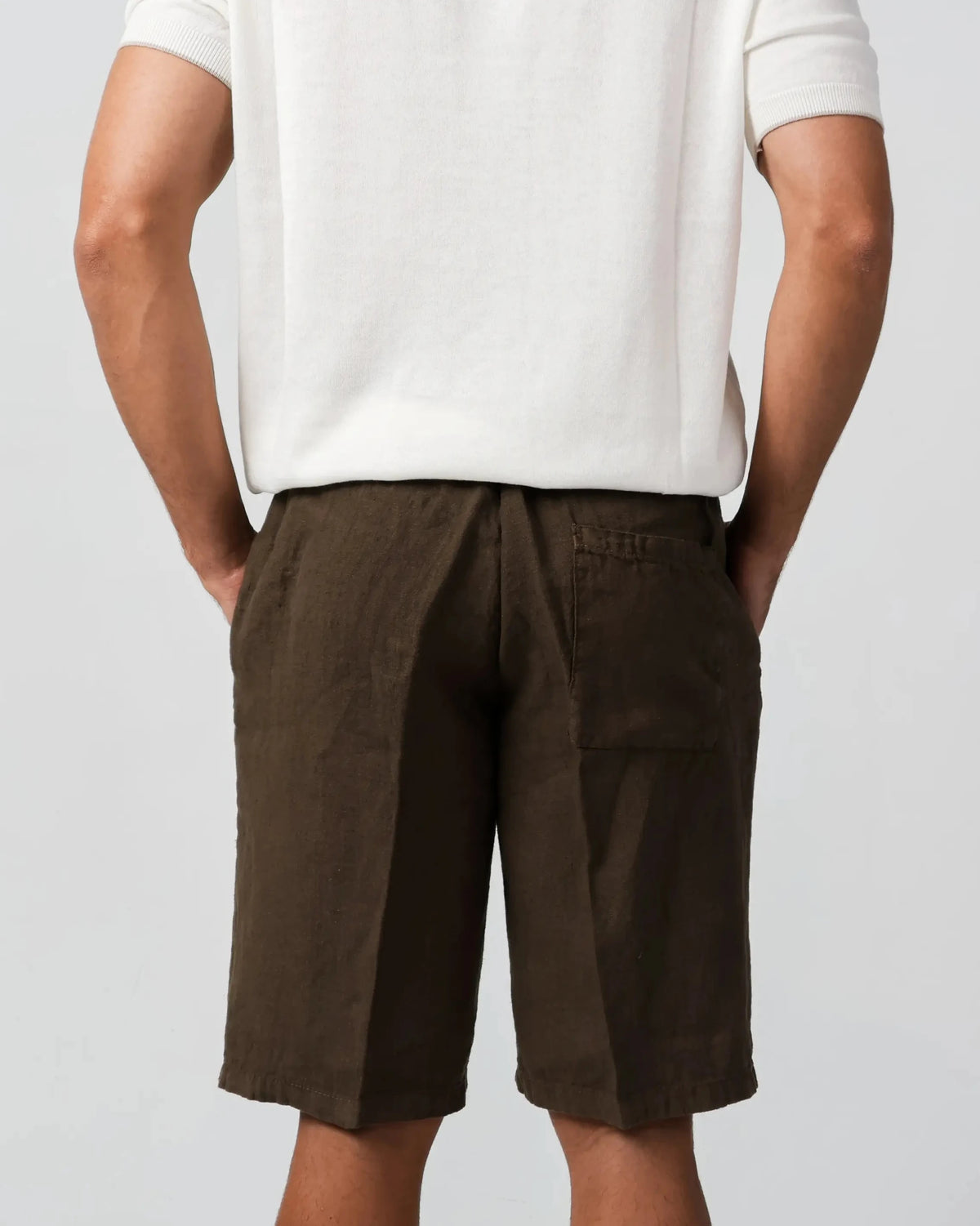 Brown linen shorts, relaxed fit summer style – Fiftieth shorts, Aliverti