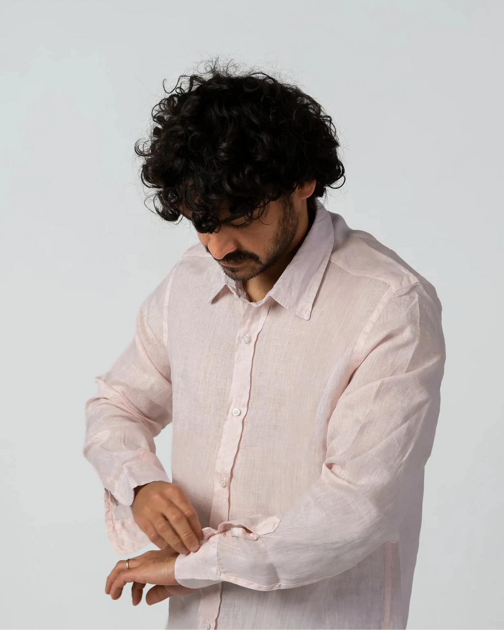 Blush pink 100% linen shirt, classic collar, button-down – Aliverti