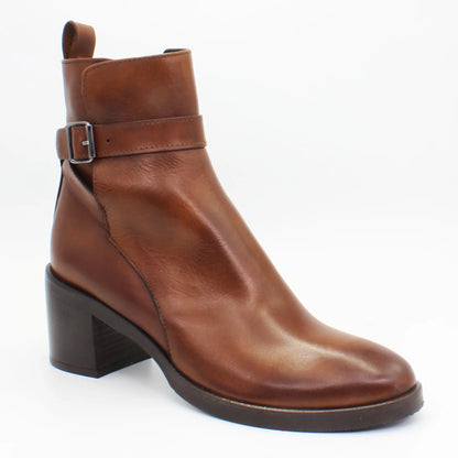 Shop Handmade Italian Leather Heeled Ankle Boot in Tabacco (GC2560) or browse our range of hand-made Italian boots for women in leather or suede in-store at Aliverti Cape Town, or shop online. We deliver in South Africa & offer multiple payment plans as well as accept multiple safe & secure payment methods.