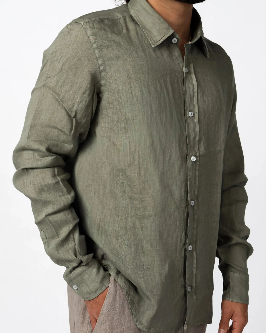 Sage green 100% linen shirt, classic collar, button-down – Aliverti