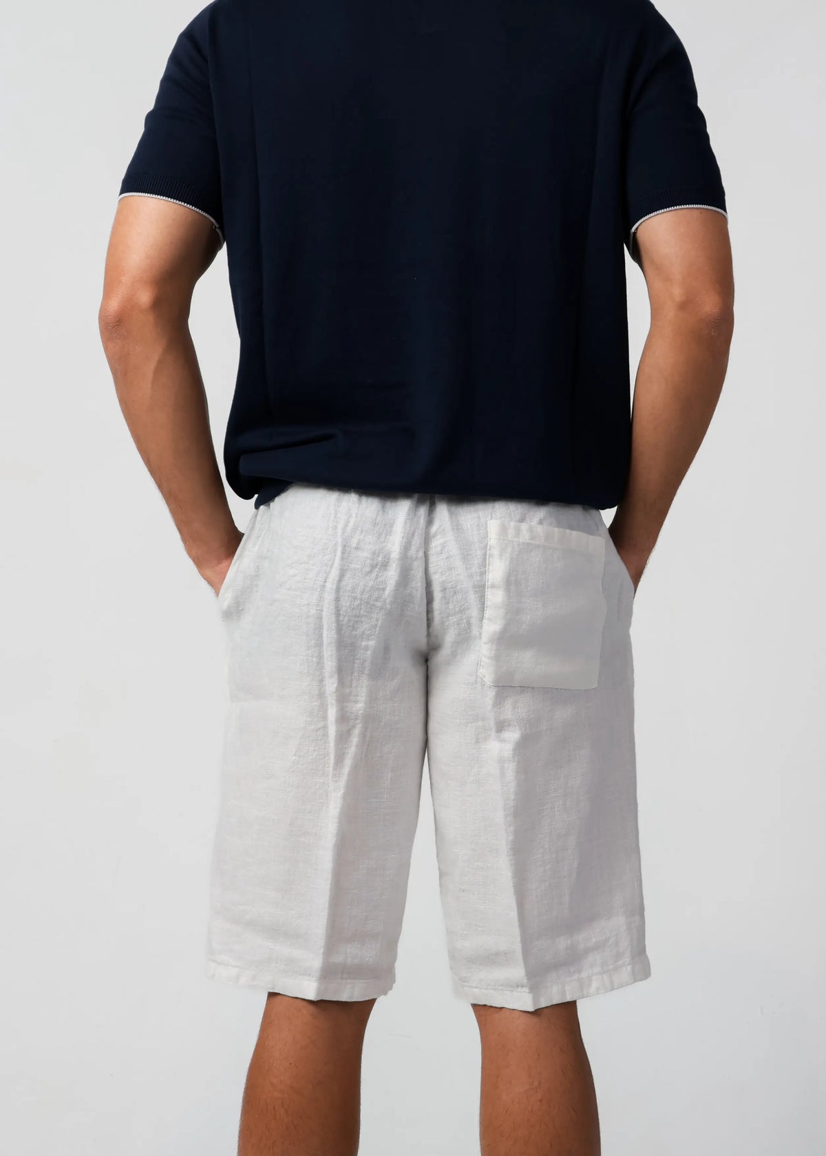 Men's Drawstring Linen Shorts in Bianco | DAN