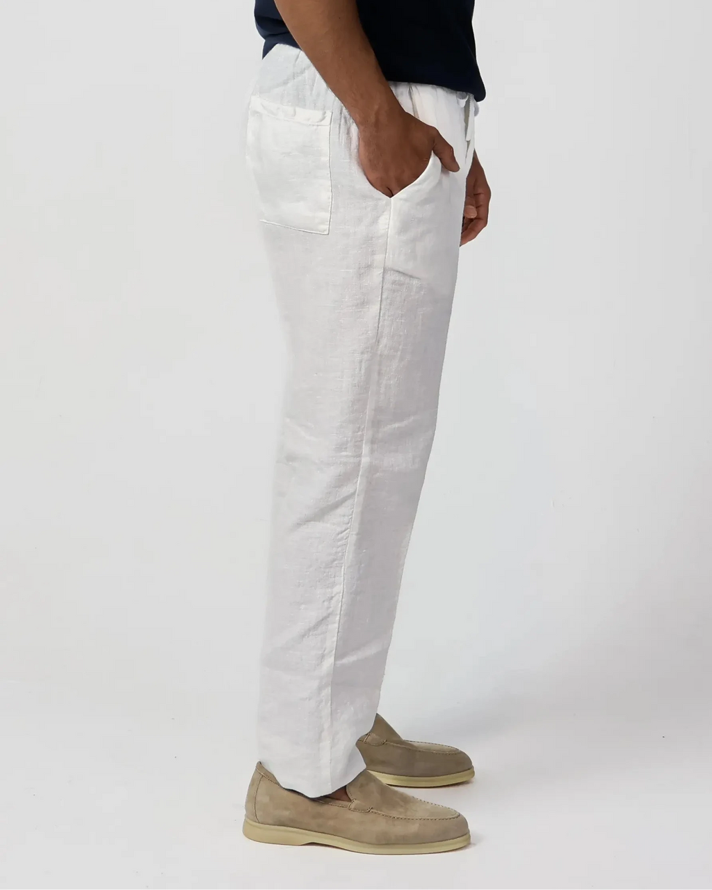 White 100% linen drawstring trousers, Amalfi by Aliverti, made in Italy.