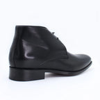 Shop Handmade Italian Leather Chukka Boot in Black (BE940-05) or browse our range of hand-made Italian boots for men in leather or suede in-store at Aliverti Durban or Cape Town, or shop online. We deliver in South Africa & offer multiple payment plans as well as accept multiple safe & secure payment methods.