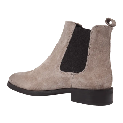 Women's Classic Chelsea Boot in Calf Leather Suede Taupe - GC2030