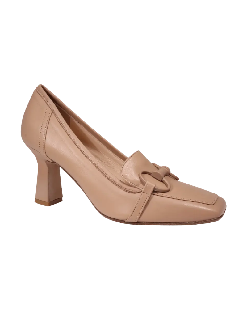 Shop Ladies Italian Leather Court High Heel in Nature (MP2604NAT) or browse our range of hand-made Italian ankle boots in leather or suede in-store at Aliverti Durban or Cape Town, or shop online. We deliver in South Africa & offer multiple payment plans as well as accept multiple safe & secure payment methods.
