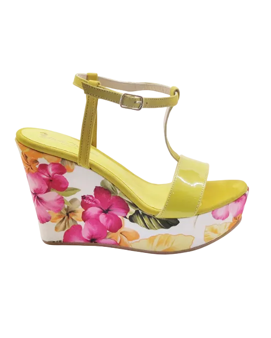 Calf Leather Suede Upper /Floral  Material / Rubber Sole