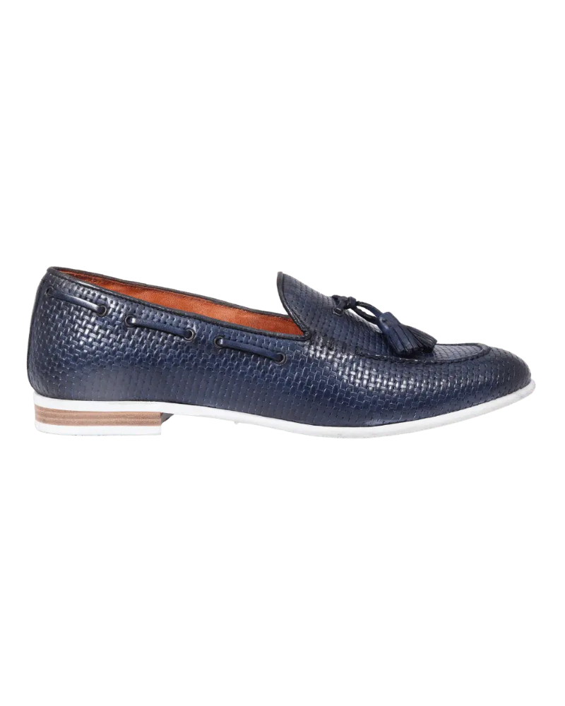 Shop Ladies  Leather Loafer in Blue Azzuro Loafer with Rubber Sole (BR9427AZZ)  or browse our range of hand-made Italian ankle boots in leather or suede in-store at Aliverti Durban or Cape Town, or shop online. We deliver in South Africa & offer multiple payment plans as well as accept multiple safe & secure payment methods.