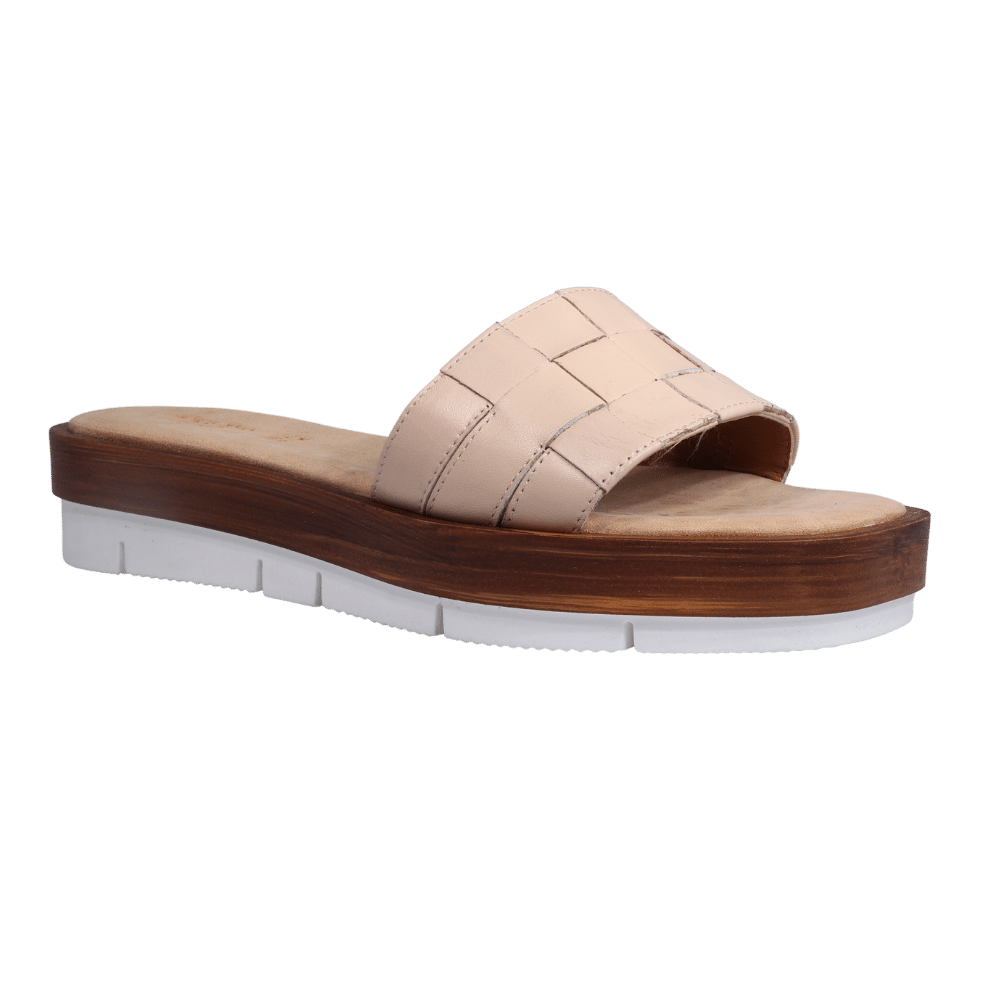 Ladies genuine leather sandal/slide in nude with rubber sole made in Italy exclusively for Aliverti (LUA2150NUD)