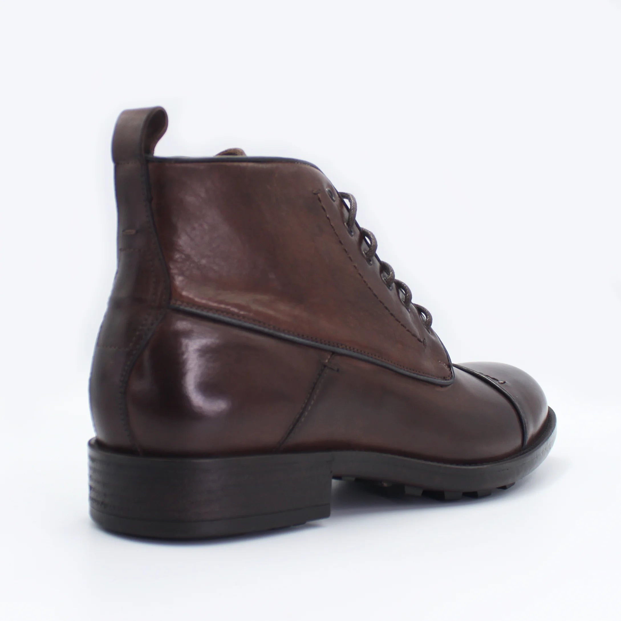 Shop Handmade Italian Leather Lace-Up Boot in Cioccolato Brown (10876) or browse our range of hand-made Italian boots for men in leather or suede in-store at Aliverti Durban or Cape Town, or shop online. We deliver in South Africa & offer multiple payment plans as well as accept multiple safe & secure payment methods.