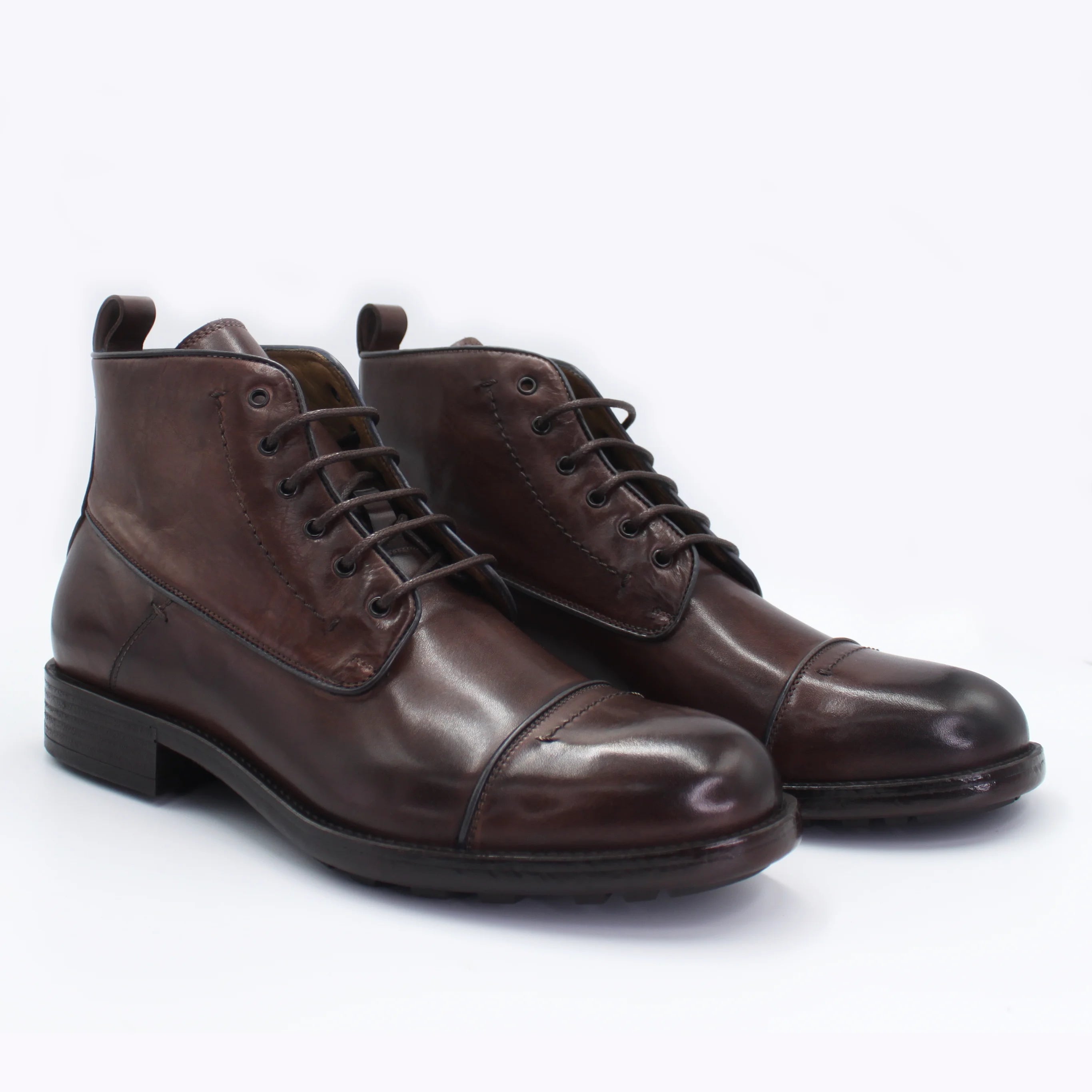 Shop Handmade Italian Leather Lace-Up Boot in Cioccolato Brown (10876) or browse our range of hand-made Italian boots for men in leather or suede in-store at Aliverti Durban or Cape Town, or shop online. We deliver in South Africa & offer multiple payment plans as well as accept multiple safe & secure payment methods.
