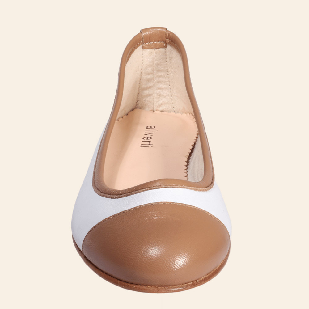 Ladies Italian Genuine Leather Classic Two-Tone Ballerina Pump in Bianco & Cuoio by Aliverti