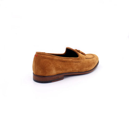 Shop Handmade Italian Suede Moccasin in Tan (809-4) or browse our range of hand-made Italian moccasins for men in leather or suede in-store at Aliverti Durban or Cape Town, or shop online. We deliver in South Africa & offer multiple payment plans as well as accept multiple safe & secure payment methods.