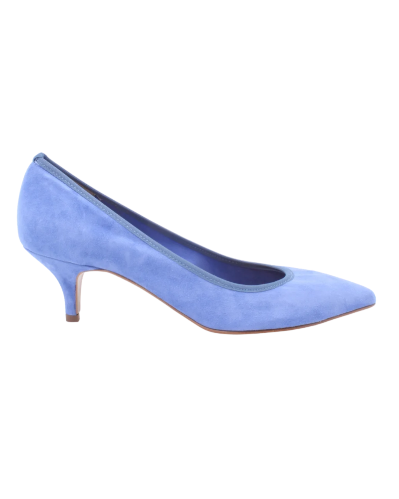Shop Handmade Italian Suede Court Heel in Blue (543) or browse our range of hand-made Italian heels for women in leather or suede in-store at Aliverti Durban or Cape Town, or shop online. We deliver in South Africa & offer multiple payment plans as well as accept multiple safe & secure payment methods.