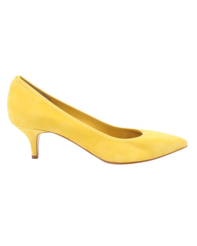 Shop Handmade Italian Suede Court Heel in Yellow (543) or browse our range of hand-made Italian heels for women in leather or suede in-store at Aliverti Durban or Cape Town, or shop online. We deliver in South Africa & offer multiple payment plans as well as accept multiple safe & secure payment methods.