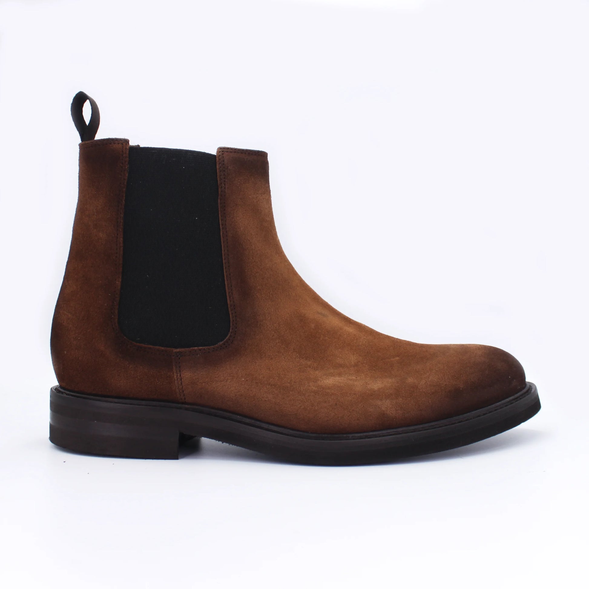 Shop Handmade Italian Leather Chealsea Boot in Tabacco (08589) or browse our range of hand-made Italian boots for men in leather or suede in-store at Aliverti Durban or Cape Town, or shop online. We deliver in South Africa & offer multiple payment plans as well as accept multiple safe & secure payment methods.