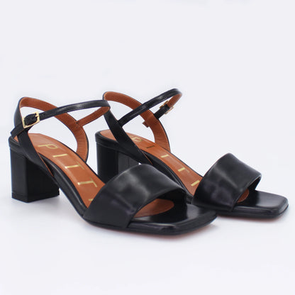 Shop Handmade Italian Leather Block Heel for Women in Black (2529) or browse our range of hand-made Italian heels for women in leather or suede in-store at Aliverti Durban or Cape Town, or shop online. We deliver in South Africa & offer multiple payment plans as well as accept multiple safe & secure payment methods.