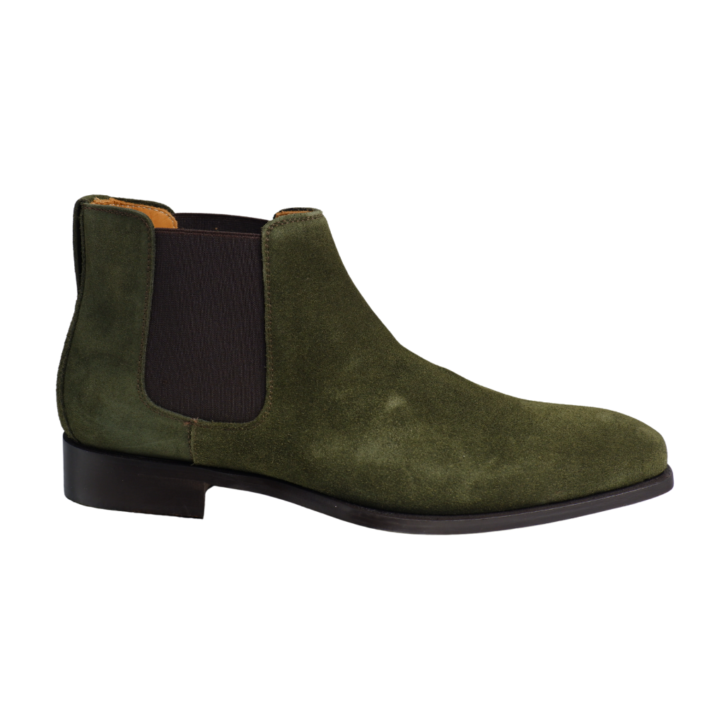Shop Handmade Italian Suede Chelsea Boot in Olive (940) or browse our range of hand-made Italian boots for men in leather or suede in-store at Aliverti Durban or Cape Town, or shop online. We deliver in South Africa & offer multiple payment plans as well as accept multiple safe & secure payment methods.